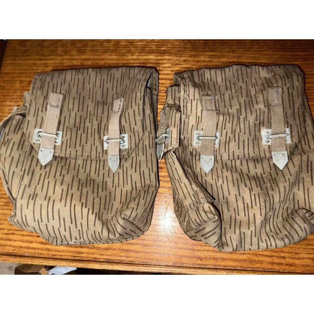East German Strichtarn RainDrop Camo 4 Cell Magazine Pouch NVA DDR Army AK AGED